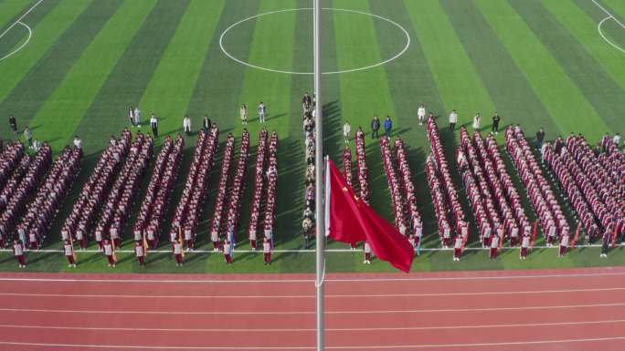 中学生小学生少先队员升旗仪式