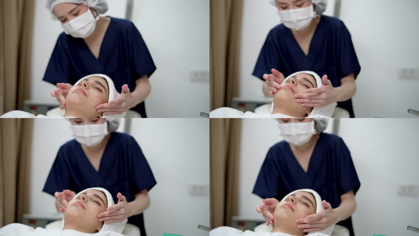 在美容诊所，女医生美容师在患者脸上打针。