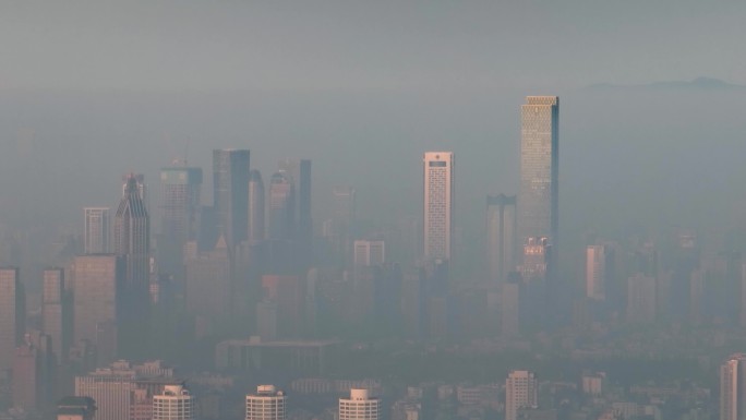 航拍南京日出时的平流雾壮丽风光