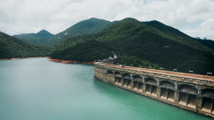 香港大潭水库的无人机视图