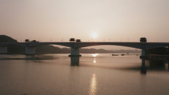 4K 江河夕阳  落日  桥梁  船只