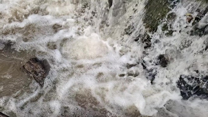 溪流水浪涛波浪浪花水花