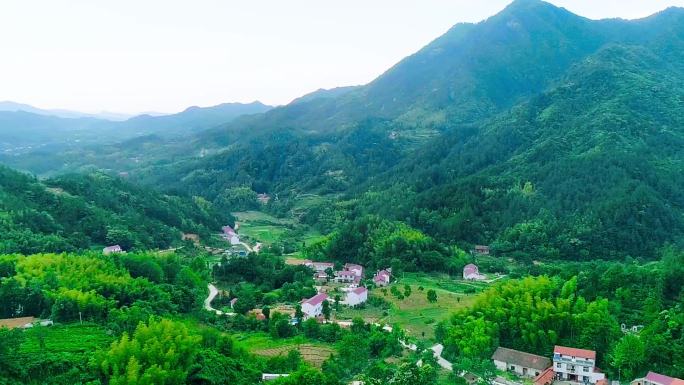 航拍大别山霍山森林自然风光风景区景点