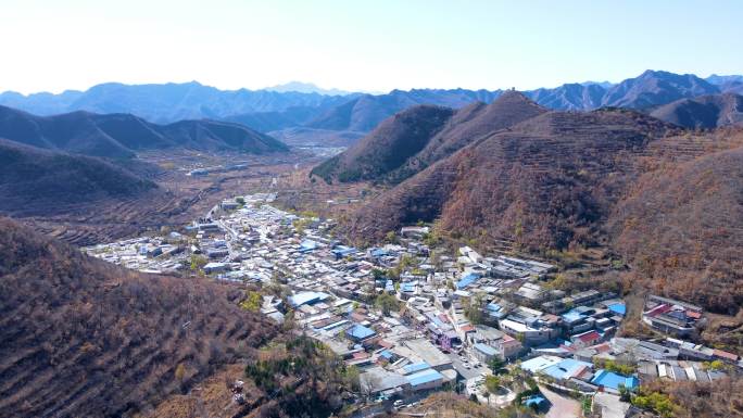 航拍北京门头沟西山景色