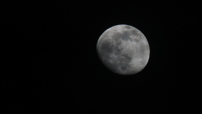 垂危的吉布斯月亮明月缓缓上升月表阴影