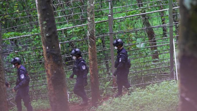 模拟边境边防警察特警巡警巡护边界线10