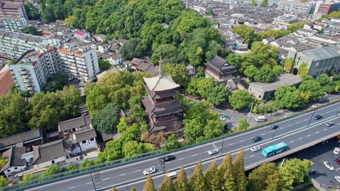 航拍杭州河坊街鼓楼望仙阁中河高架