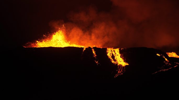 火山火山喷发岩浆地壳运动