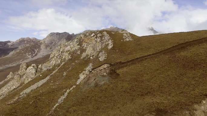 高原云海山顶云海