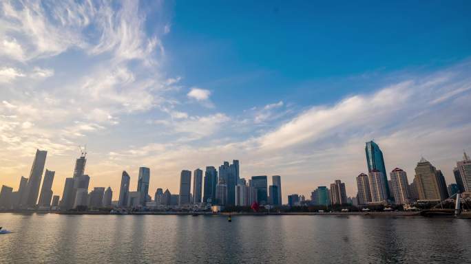 青岛海边建筑日转夜延时