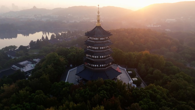 航拍杭州雷峰塔清晨日出