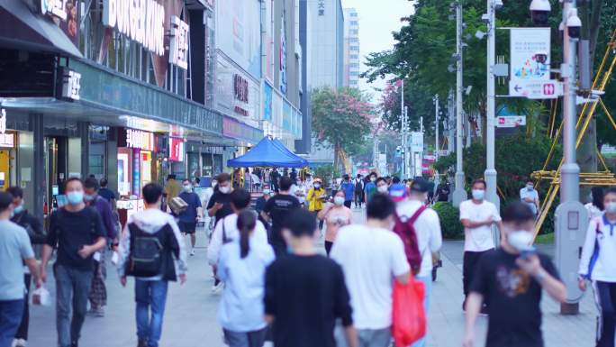 美团外卖送餐疫情常态生活