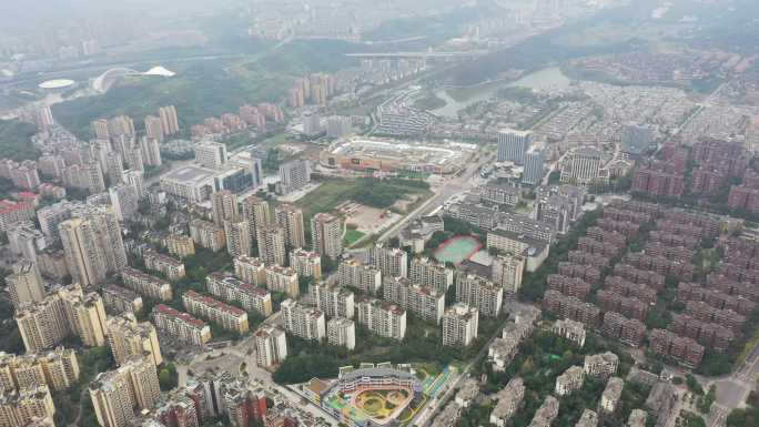 航拍重庆北碚北温泉街道实行临时管控的城南