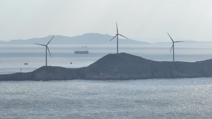 4K航拍美丽的大海海岛风景