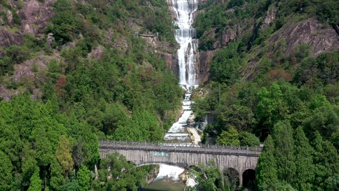 浙江天台山大瀑布航拍视频