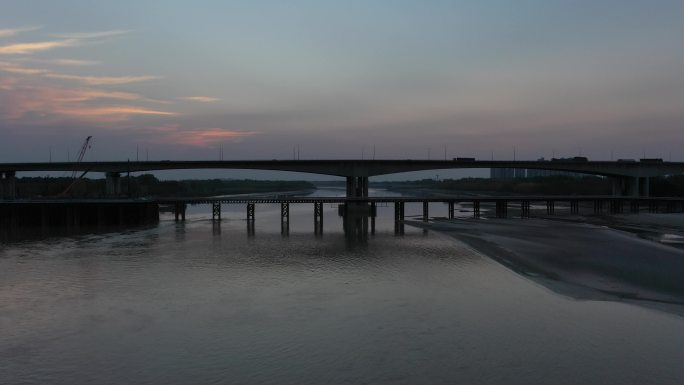 鸟瞰济南黄河大桥风光