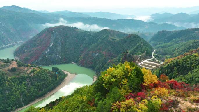 双龙湾东湖岭山顶凉亭震撼航拍群山2