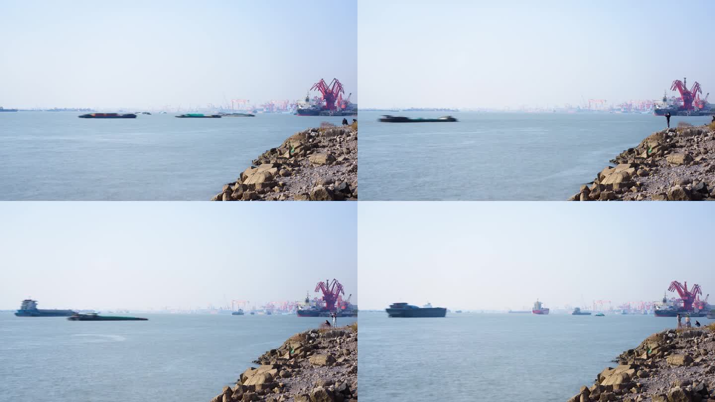 长江上的港口船只延时