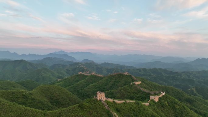 晚霞长城夕阳航拍古建筑