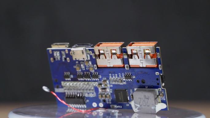 芯片  电路板 半导体 电子元件 科技
