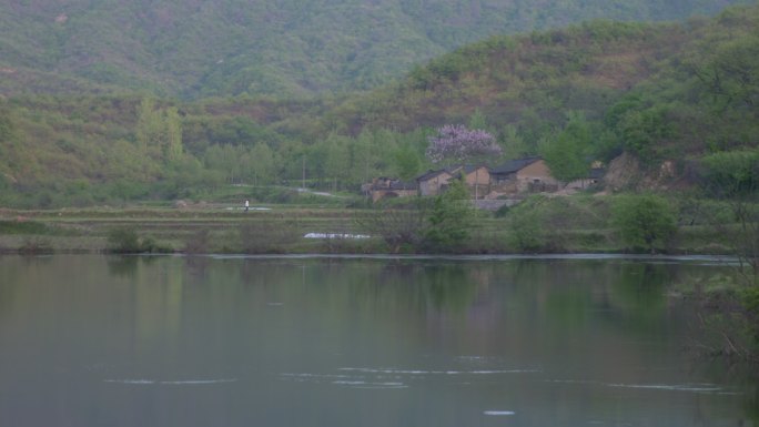 大山 河水 绿水 青山