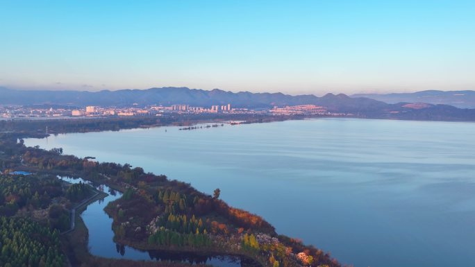 初冬时节的南滇池国家湿地公园