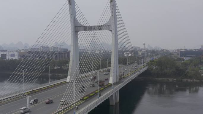 航拍广西桂林南洲大桥