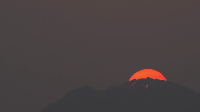 大山日出