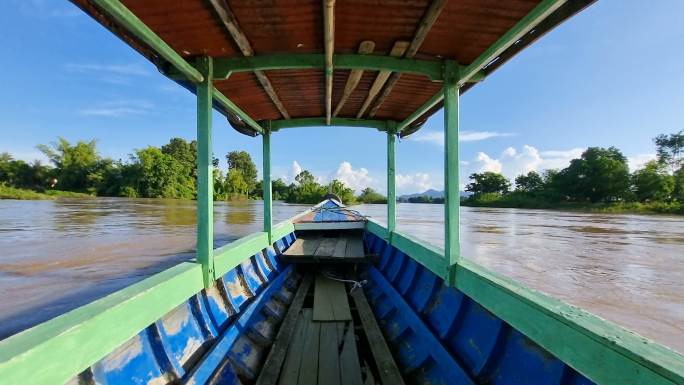 湄公河游船行船旅游