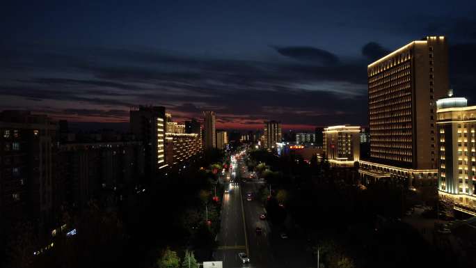 山西运城市盐湖区河东东街夜景