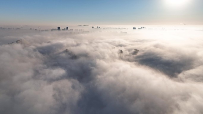 长春平流雾清晨云上城市