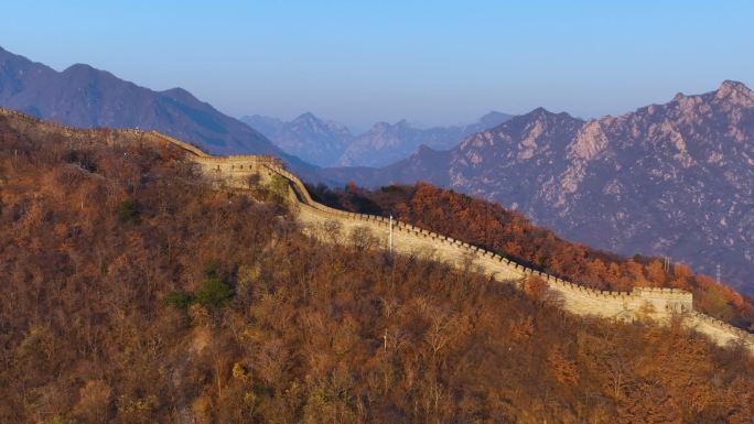 航拍慕田峪长城秋景-1