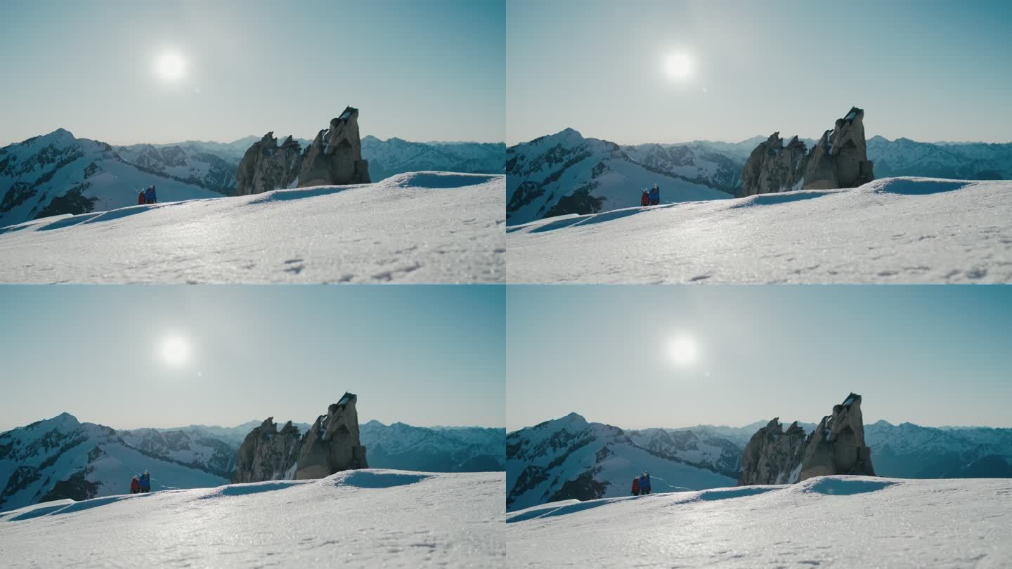 山区徒步旅行雪景雪山