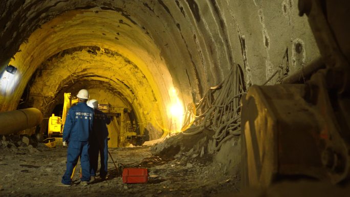 工程建设 川藏铁路 基础建设 民生工程