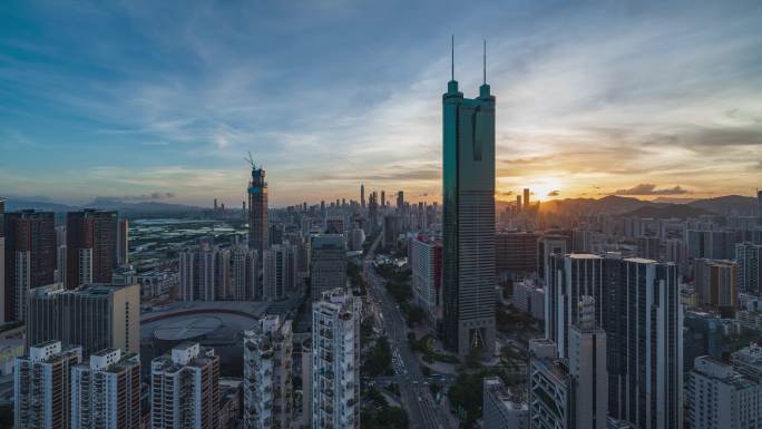 深圳罗湖区地王大厦傍晚时分