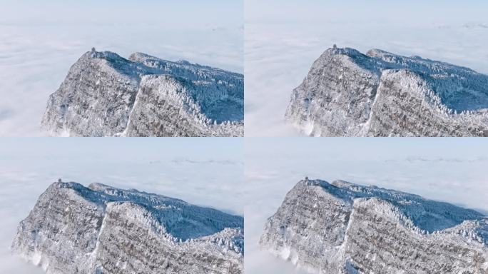 航拍冬季峨眉山万佛顶雪山云海