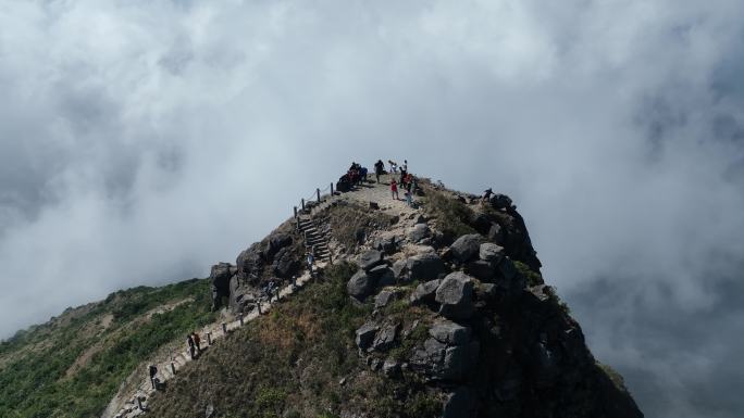 广东深圳十峰七娘山