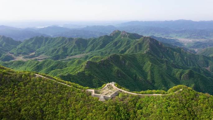 航拍北京延庆火焰山九眼楼长城