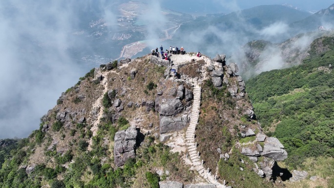 广东深圳十峰七娘山