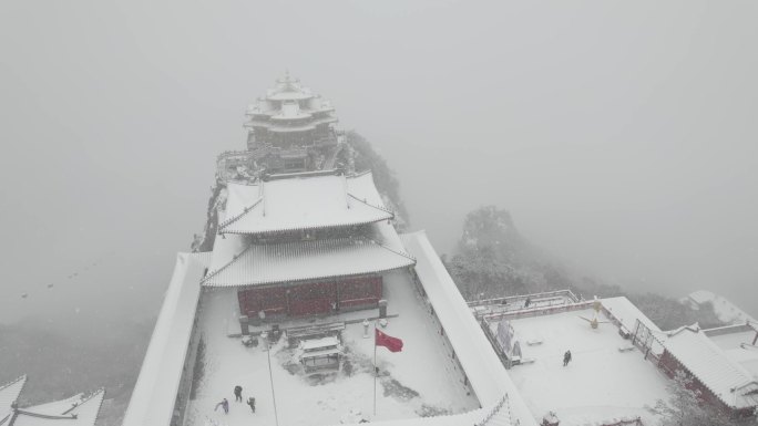 4K老君山雪景航拍