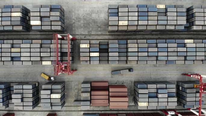 港口码头的集装箱运输