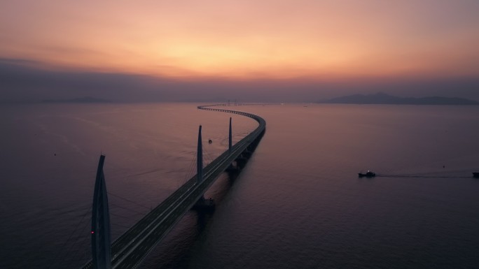 港珠澳大桥海豚塔日出航拍4K