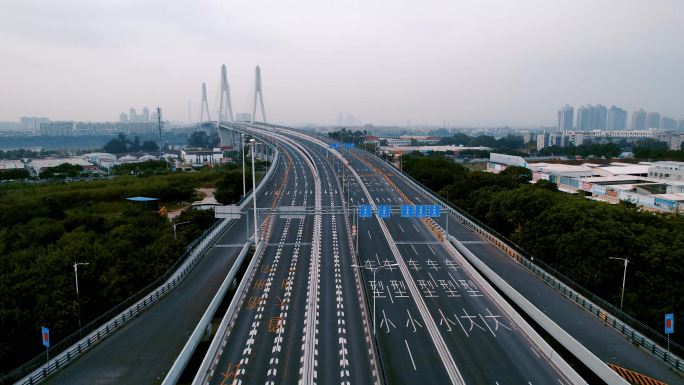 疫情航拍城市日出