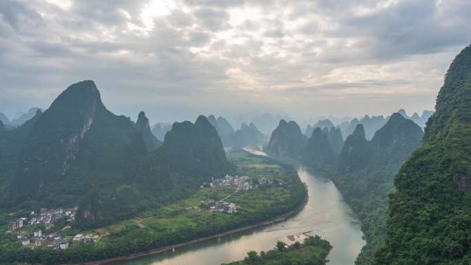 阳朔旅游遇龙河风光山水