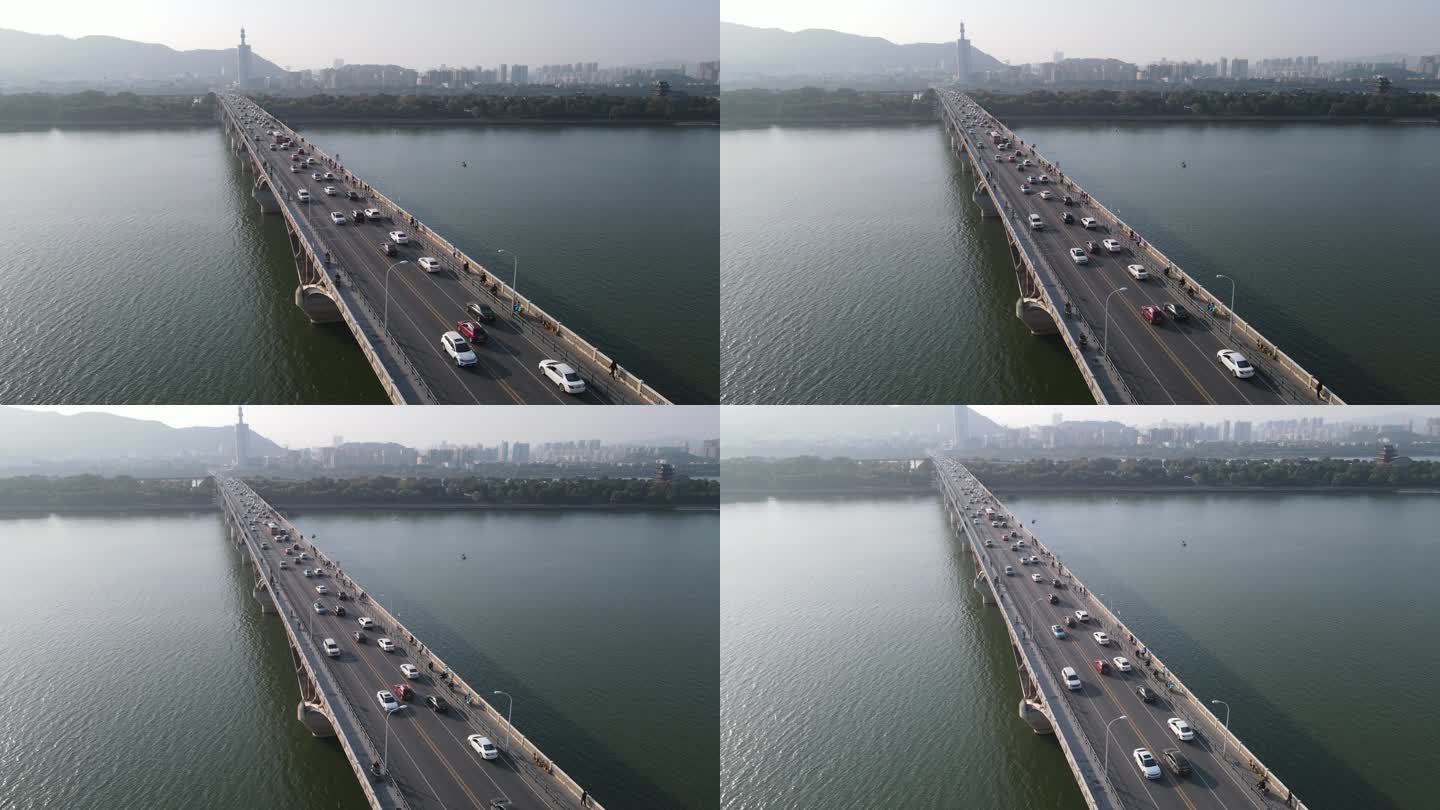 长沙橘子洲大桥交通航拍车流