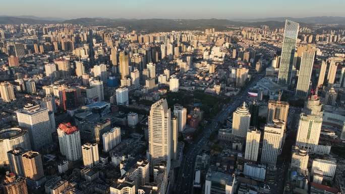 昆明五华区城市建筑群日落航拍