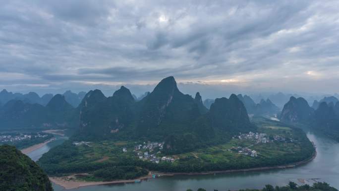 阳朔旅游遇龙河风光山水