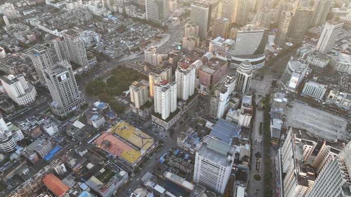 昆明城市建筑群日落航拍