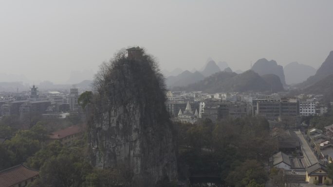 航拍广西桂林靖江王府独秀峰景区