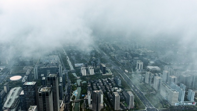 云层下的杭州城西未来科技城